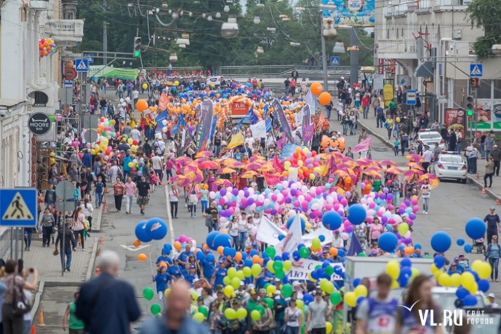Город днем фотографии города днем Город днем фотографии города днем