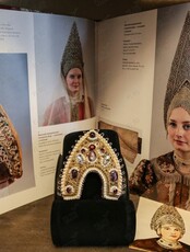 Лекция "История традиционных русских женских головных уборов"