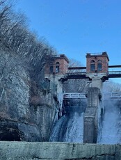 Тур «Ледяной водопад Берендей и Партизанская ГРЭС»
