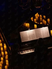 Ночной концерт при свечах «Музыка Людовико Эйнауди» от Lumos Concerts