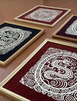 Выставка "Орнаменты двойного назначения"