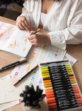 Занятия "Скетчинг" для подростков и взрослых от 16 лет