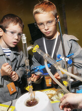 Интерактивная научная программа «Химическая лаборатория» от Sciencely