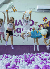 Развлекательные сеансы в сухом бассейне для всей семьи