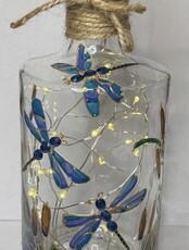 Мастер-класс по росписи 2-х стеклянных бутылок с подсветкой