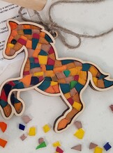 Мастер-класс по стеклянной мозаике «Лошадка»