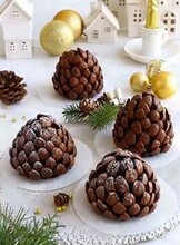 Экскурсия в "Творческую мастерскую Деда Мороза". Мастер-класс "Готовим новогодние шоколадные шишки"