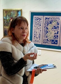 Кураторская экскурсия по выставке "Легенда/Тӭлуӈгу"