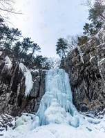 Тур «Ледяные Беневские водопады»