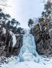 Тур «Ледяные Беневские водопады»