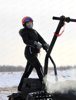 Катания на мотосноубордах