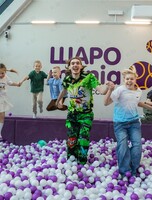 Развлекательные сеансы в сухом бассейне для всей семьи