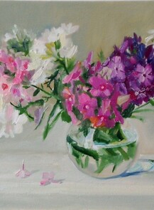 Выставка "Снежинки и лепестки"