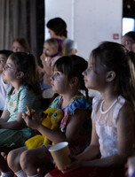 Сказки с молоком: «Манюня»