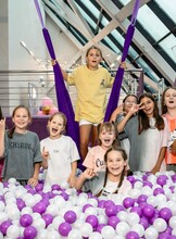 Развлекательные сеансы в сухом бассейне для всей семьи