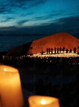 Концерт при 3000 свечей «Саундтреки у моря»