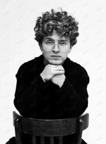 Иван Евтин. Кавер-концерт поющего пианиста «Зарубежные хиты 80-х»