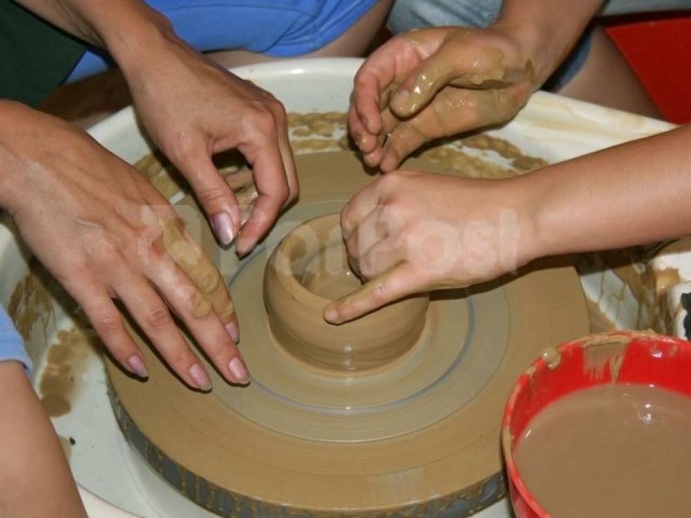 Создания ремесел. Печатный центр Артмания производство керамики.
