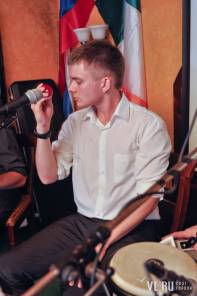 Фотоотчет Trinity Irish Pub: Группа "Танцы". Пятница, 15 июня. Изображение 7