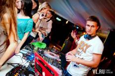 Фотоотчет : RNB POOL PARTY !. Среда,  1 августа. Изображение 3