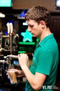 Фотоотчет Trinity Irish Pub: Рок-группа "Календарь". Пятница, 24 августа. Изображение 9