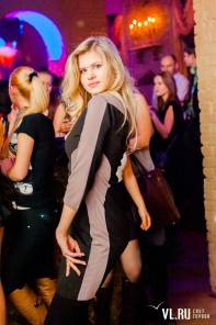 Фотоотчет : SANTA KICKS THE DANCE FLOOR!. Среда, 26 декабря. Изображение 8
