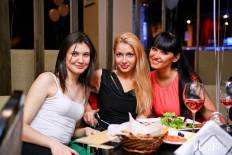Фотоотчет : PRAGA Grand Birthday. Суббота, 13 апреля. Изображение 1