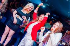 Фотоотчет : БОГДАН ТИТОМИР (LIVE). Пятница,  3 мая. Изображение 13