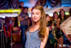 Фотоотчет : ИКРА + VJ CHUCK (MTV, A-ONE, MOSCOW). Пятница, 21 июня. Изображение 4