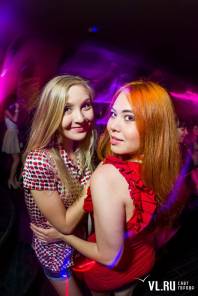 Фотоотчет : YESYES PARTY. Среда, 17 июля. Изображение 6