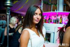 Фотоотчет : DJ ANDREW CHOW & MC Mark Bonafide (Singapore). Пятница, 23 августа. Изображение 1