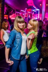 Фотоотчет : YES YES PARTY!. Среда,  4 сентября. Изображение 3