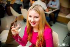 Фотоотчет STUDIO: С 8 Марта!. Суббота,  8 марта. Изображение 3