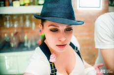 Фотоотчет STUDIO: С 8 Марта!. Суббота,  8 марта. Изображение 5