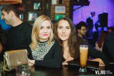 Фотоотчет : DJ D-ONE (Москва) & Jim Kroft. Пятница,  4 декабря. Изображение 10