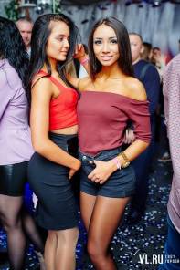 Фотоотчет : Юлианна Караулова. Пятница,  1 апреля. Изображение 6