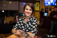 Фотоотчет Trinity Irish Pub: Чемпионат по поеданию гамбургеров. Пятница,  1 апреля. Изображение 2