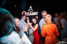 Фотоотчет : Grammy Time. Суббота, 16 июля. Изображение 2