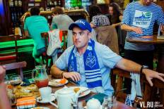 Фотоотчет Trinity Irish Pub: Адмирал-Куньлунь Ред Стар. Понедельник,  5 сентября. Изображение 8