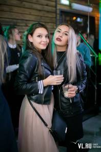 Фотоотчет : Disco Halloweenи и группа «Меджикул». Пятница, 28 октября. Изображение 5