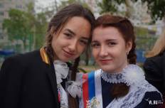 Фотоотчет Средняя школа №79: Последний звонок. Четверг, 24 мая. Изображение 10