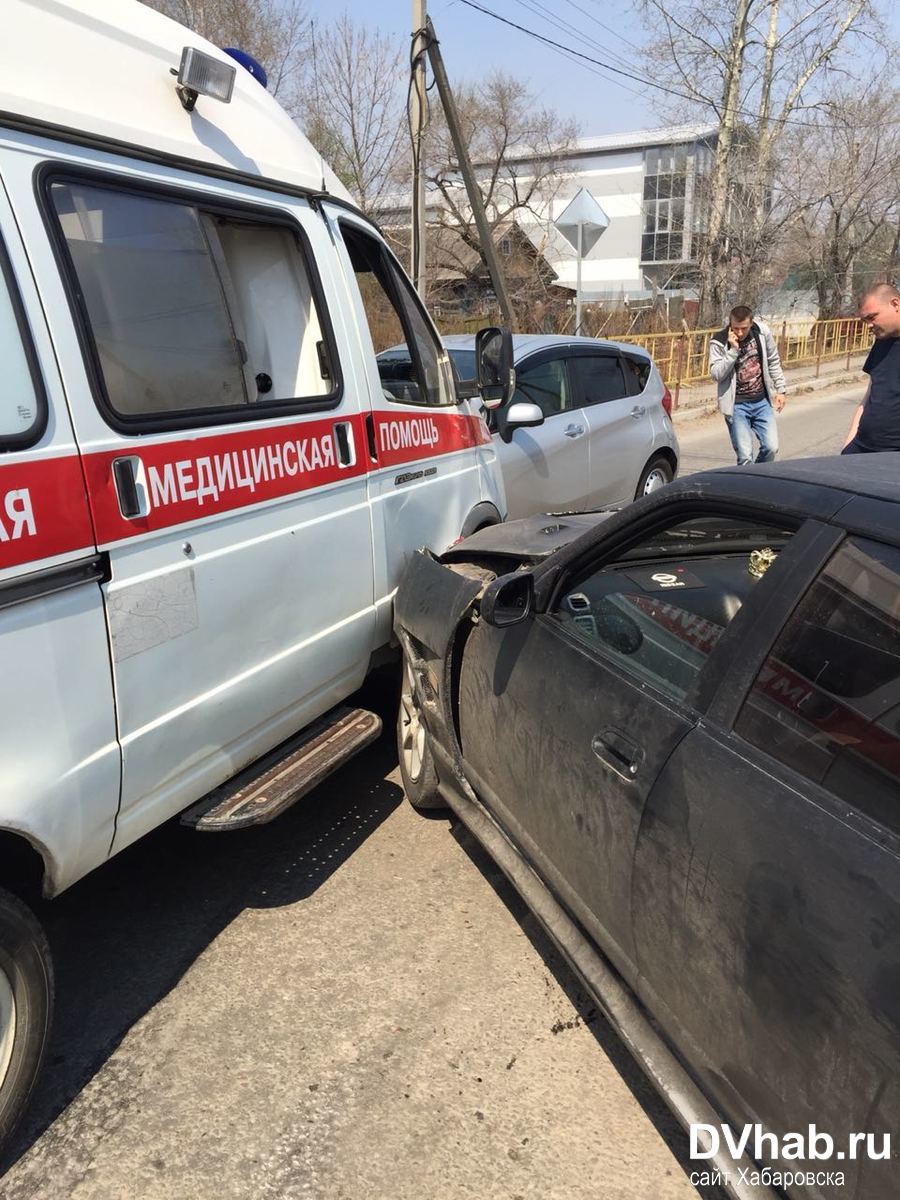 Скорая помощь не приехала по вызову из-за участия в ДТП (ФОТО) — Новости  Хабаровска