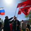 Левые силы на митинге представляли ребята из Революционной рабочей партии — newsvl.ru