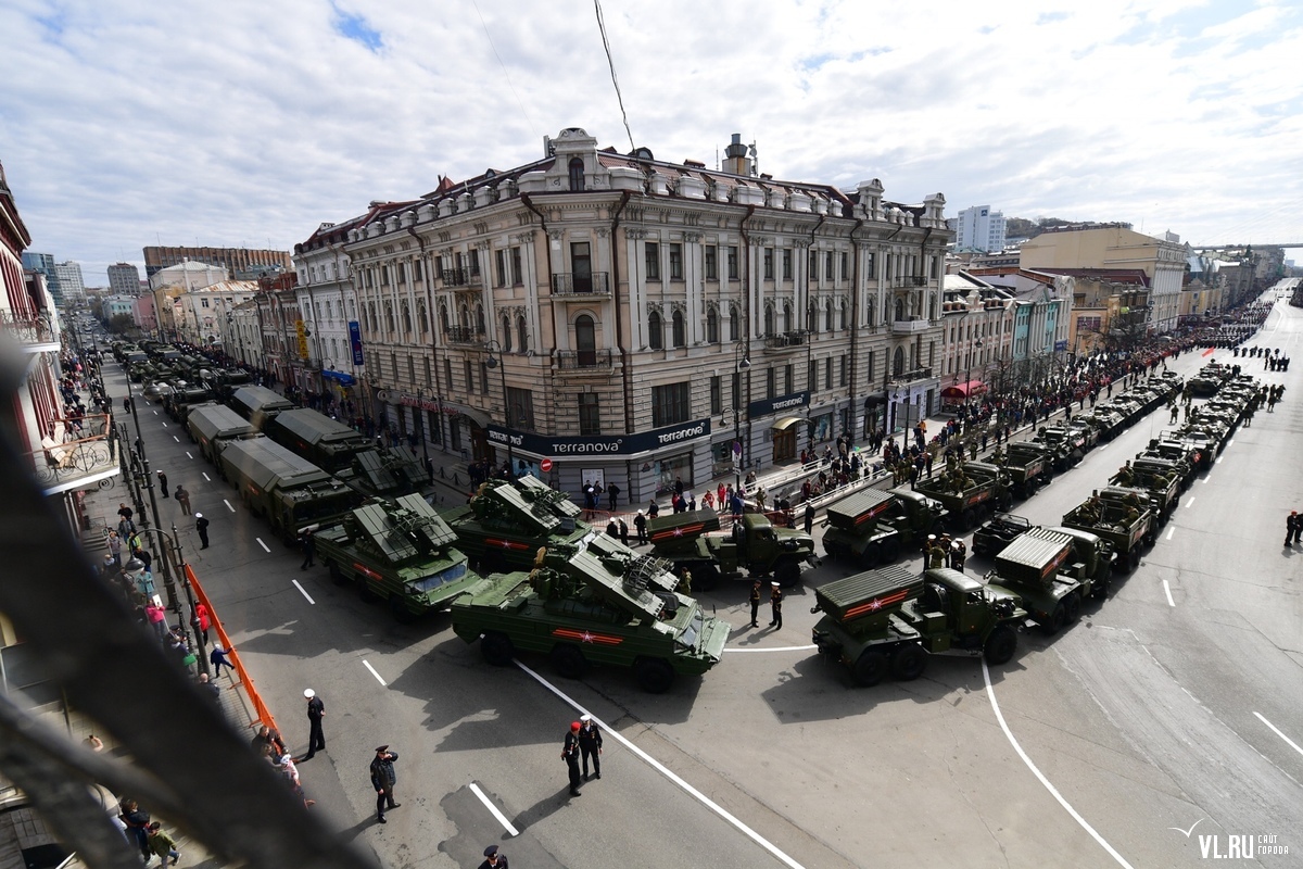 1525823816890_default