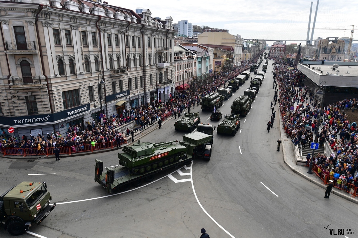 1525826775969_default