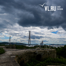Облака-исполины украсили небо над Владивостоком