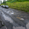Пешеходы вынуждены делить дорогу с автомобилистами — newsvl.ru