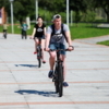 Любителей покататься на велосипеде в кампусе ДВФУ очень много — newsvl.ru