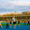 На территории кампуса есть несколько площадок для игры в волейбол — newsvl.ru