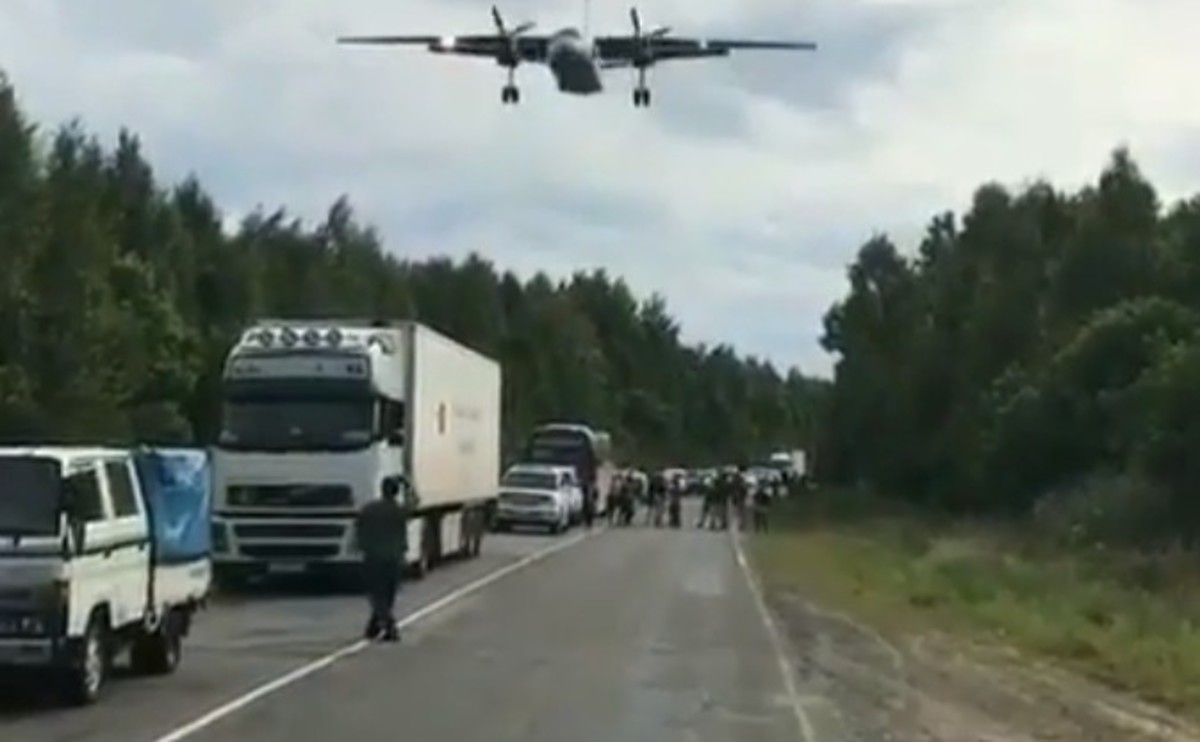 В Хабаровском крае закрыта трасса Хабаровск - Комсомольск-на-Амуре